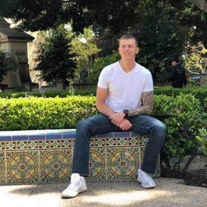 Meet your Posher, Brandt